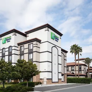 2* Hotel Express Ontario By Ihg